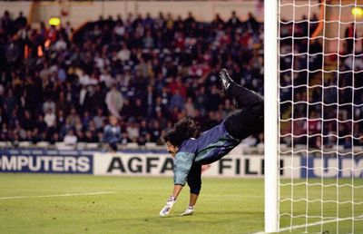 O mărturisire cutremurătoare! Cât a suferit Higuita de pe urma prieteniei cu Pablo Escobar: „Parcă eram cel mai rău traficant”