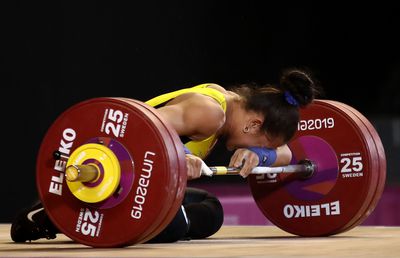 Cazuri ascunse și 10,4 milioane de dolari nedecontați! Numele lui Nicu Vlad apare în investigația McLaren