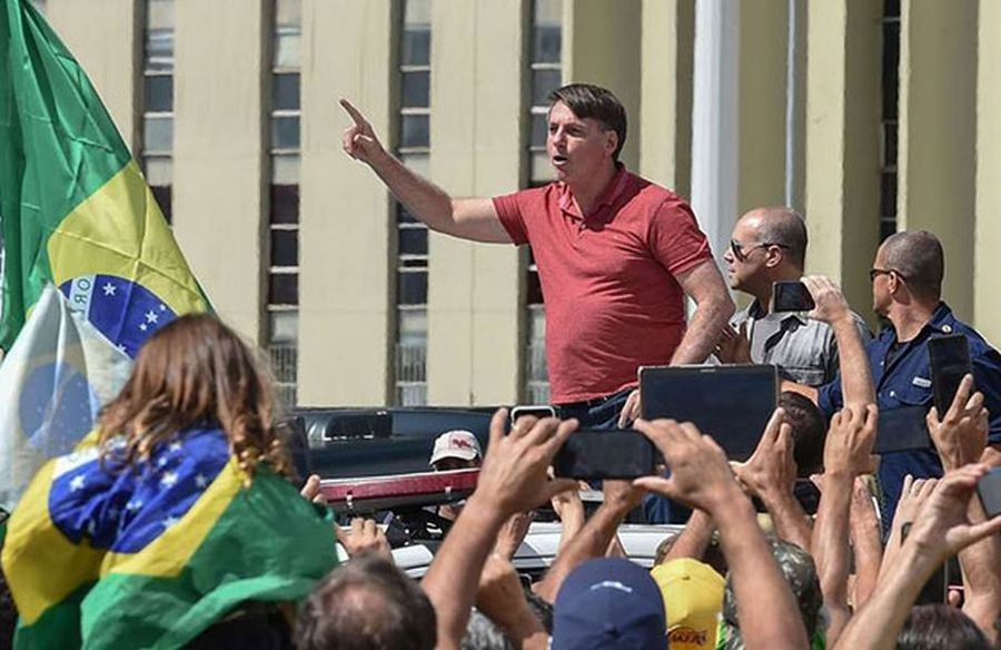 „Țara e condamnată la o tragedie istorică din cauza răspunsului președintelui la coronavirus” » Mesaj puternic în ziua în care Brazilia a ajuns pe 3 la numărul de morți