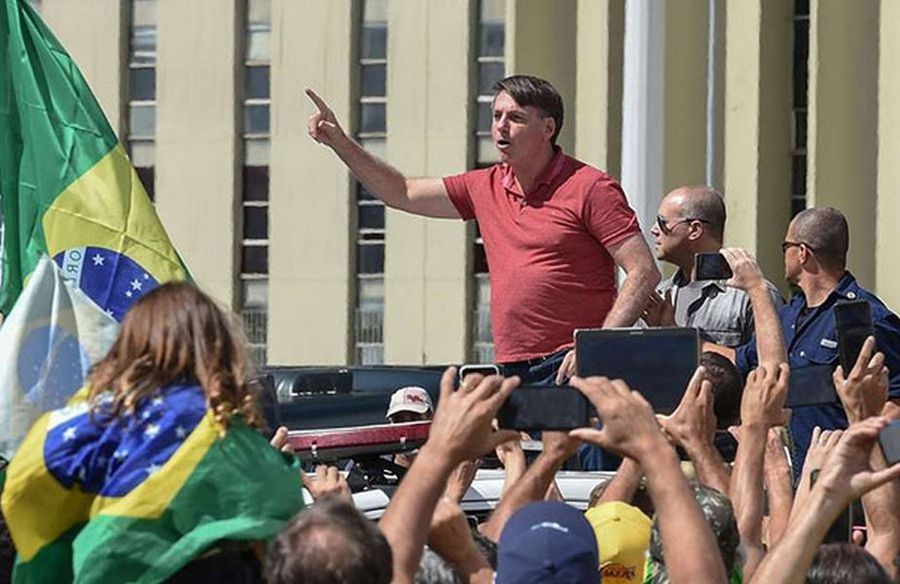 Jair Bolsonaro, la proteste