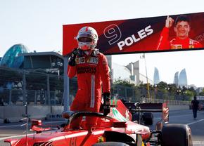 Charles Leclerc, pole-position în MP Azerbaidjanului! Calificări spectaculoase la Baku: patru steaguri roșii