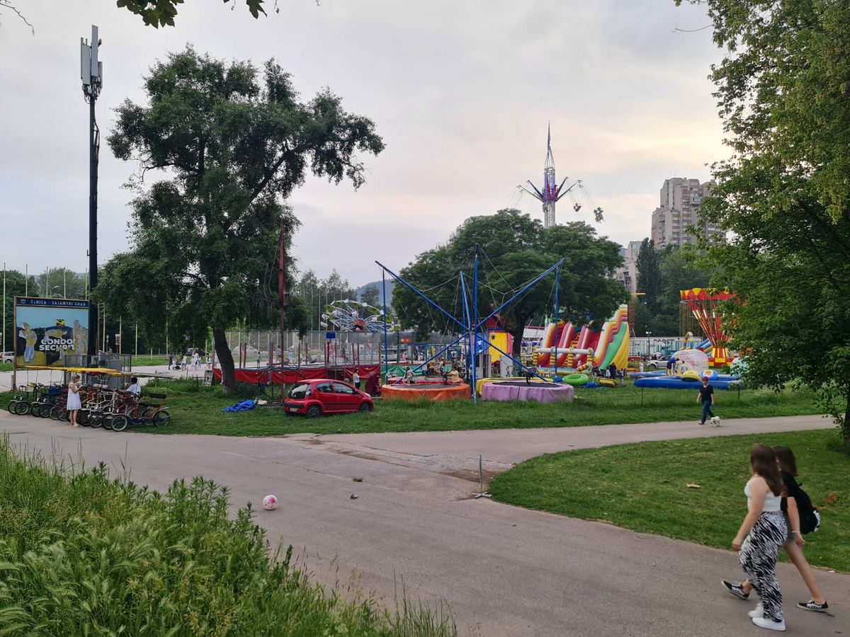 Din Muntenegru, la bâlci! » Ce au găsit „tricolorii” la Zenica