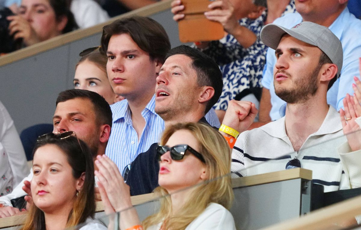 Lewandowski a fost în tribune la finala Roland Garros » Iga Swiatek, șocată când l-a văzut