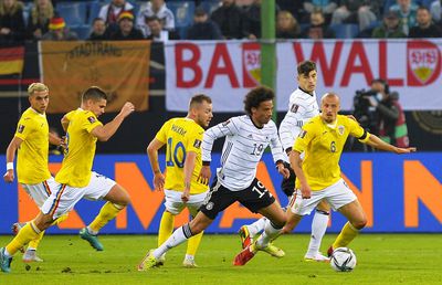 Doi lideri ai României vor să se retragă din „națională”! Butoi de pulbere după umilința din Muntenegru