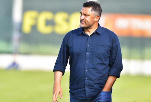 Politehnica Iași e la un pas de numi antrenorul pentru următorul sezond in Liga 2. Principala țintă a moldovenilor este Claudiu Niculescu. (47 de ani).