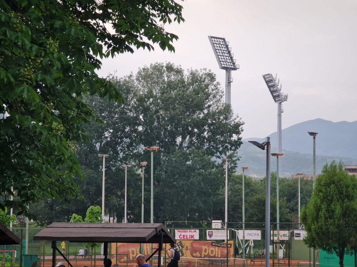 Din Muntenegru, la bâlci! » Ce au găsit „tricolorii” la Zenica