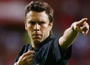 Urs Meier, „prietenul” românilor, îl atacă dur pe Mourinho: „E un piroman, declanșează incendii în fotbal. Ar trebui suspendat cel puțin un an!”
