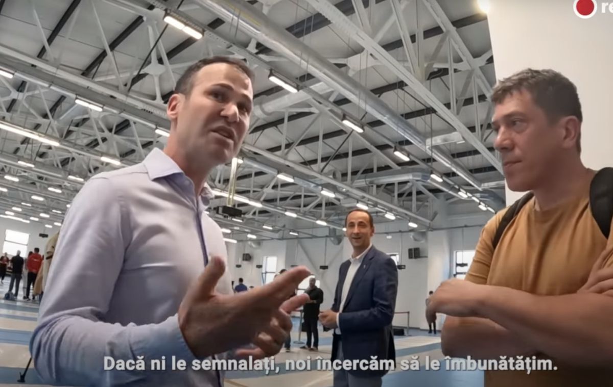 Dialogul dintre Recorder și primarul Robert Negoiță, din investigația cu privire la hidranți, întrerupt de un „greu” al sportului românesc! Apariția ignorată de toată lumea