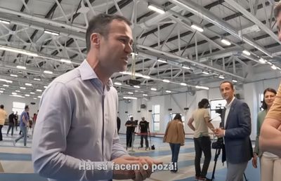 Dialogul dintre Recorder și primarul Robert Negoiță, din investigația cu privire la hidranți, întrerupt de un „greu” al sportului românesc! Apariția ignorată de toată lumea