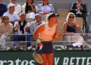 Surpriză imensă la Roland Garros! A învins-o pe Sabalenka și s-a calificat în semifinale la doar 17 ani