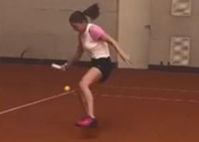 Simona Halep a revenit pe teren înainte de Sports Festival » Cum a fost surprinsă sportiva