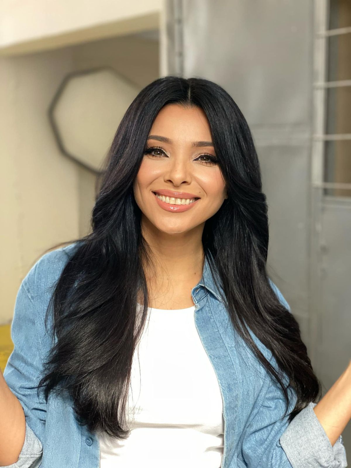 Corina Caragea, pe stadion alături de un fost internațional român la victoria cu Ucraina: „Cât de frumos ne unește fotbalul pe toți”