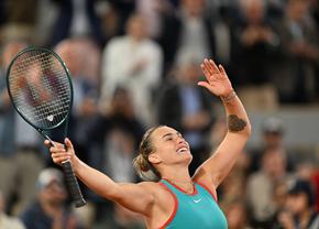 Aryna Sabalenka s-a calificat în premieră în finala de la Roland Garros » Deznodământ neverosimil în semifinala cu Iga Swiatek