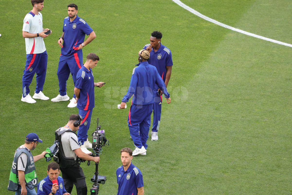 Bastian Schweinsteiger s-a afișat cu noua iubită la Spania - Franța » Cu cine a înlocuit-o pe Ana Ivanovic