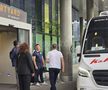 Exces de zel și tensiuni la sosirea echipei naționale a României la Viena » De ce era să escaladeze situația