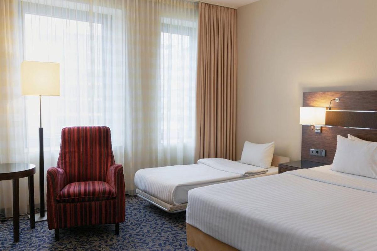 Courtyard by Marriott, hotelul unde vor fi cazați „tricolorii”, înainte de Austria - România