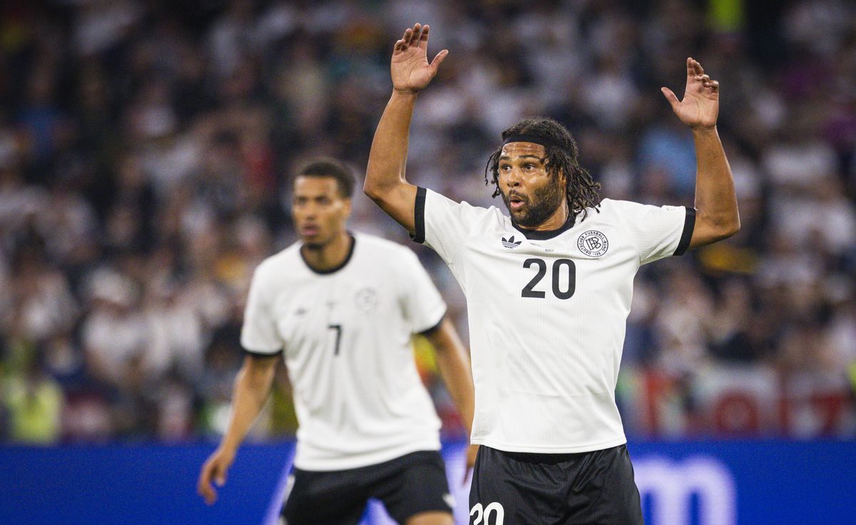 „Grașii ăștia sunt la echipa națională?” » Mihai Stoica, siderat la vederea imaginilor