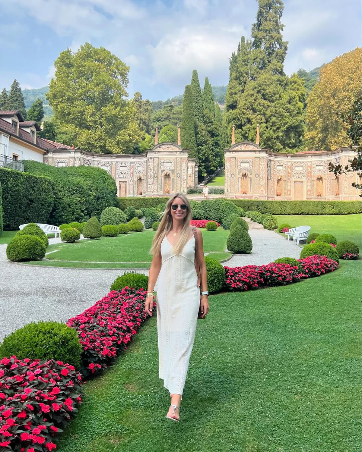 Maribel, sora mai mică a lui Rafa Nadal, fotografiată la Paris alături de Novak Djokovic