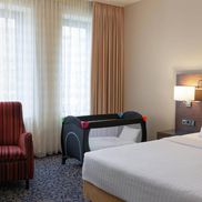 Courtyard by Marriott, hotelul unde vor fi cazați „tricolorii”, înainte de Austria - România