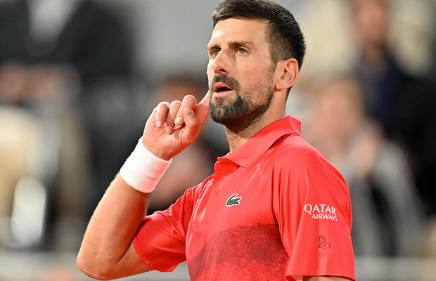 Novak Djokovic s-a calificat în semifinalele Roland Garros și a doborât un record vechi de jumătate de secol