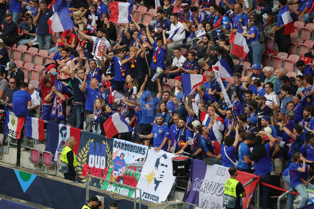 Bastian Schweinsteiger s-a afișat cu noua iubită la Spania - Franța » Cu cine a înlocuit-o pe Ana Ivanovic