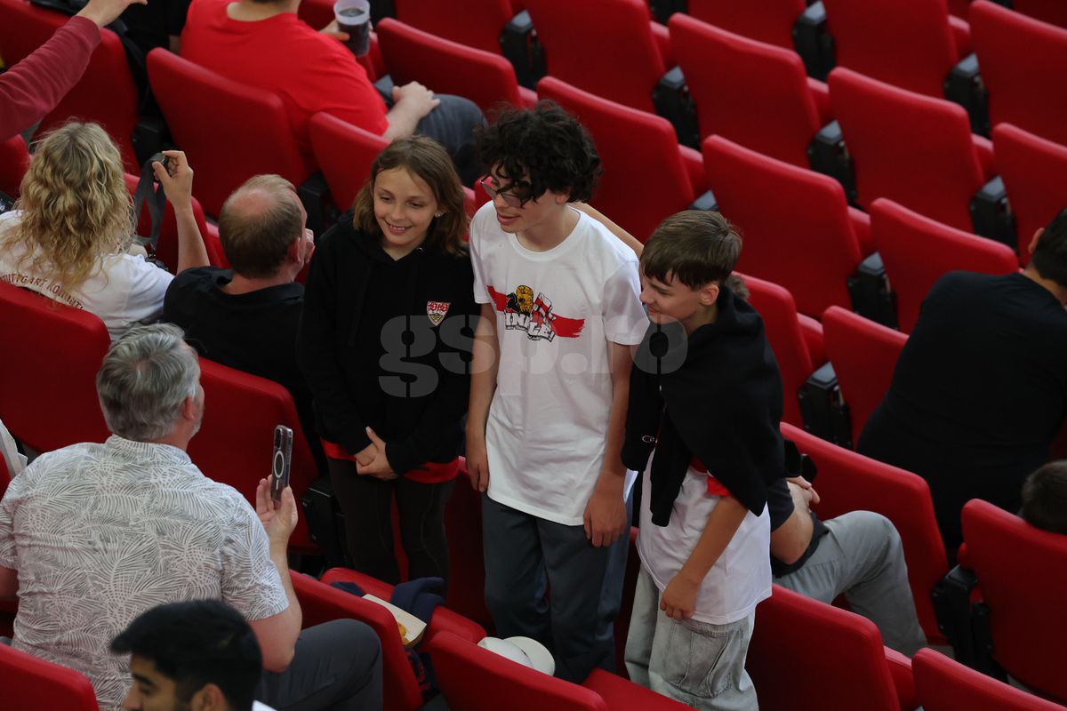 Invenție nemțească la Spania - Franța » Ce au făcut locuitorii din Stuttgart ca să plece cu sute de euro acasă