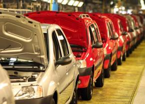 Robotizarea face victime: Dacia oferă prime de până la 40.000 de euro angajaților care doresc să se concedieze voluntar