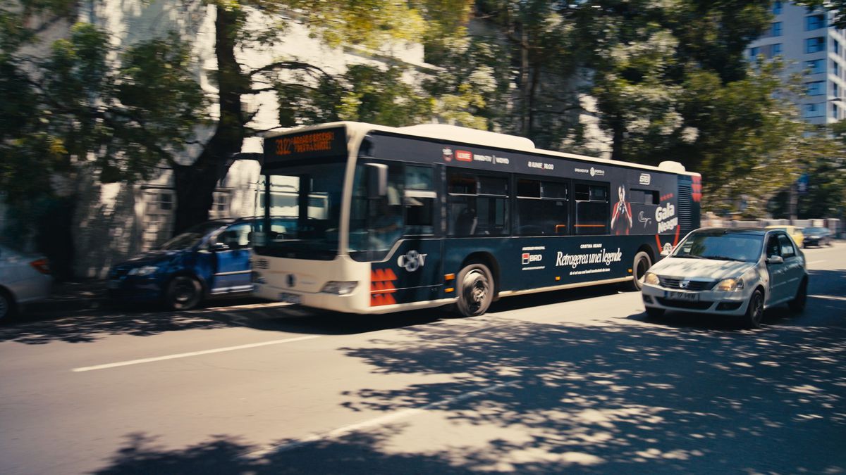 Autobuz Cristina Neagu