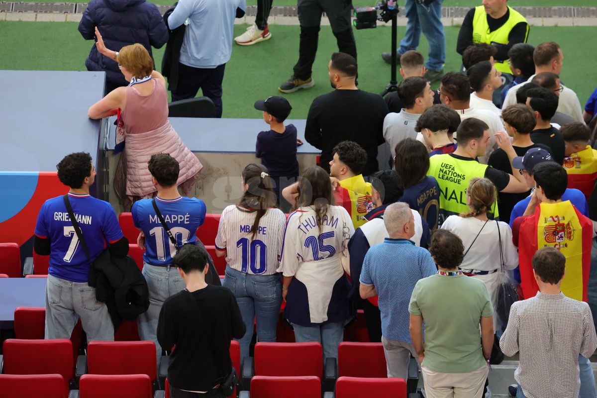 Bastian Schweinsteiger s-a afișat cu noua iubită la Spania - Franța » Cu cine a înlocuit-o pe Ana Ivanovic