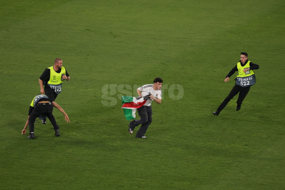 Imaginile pe care UEFA le-ar fi vrut interzise în Spania - Franța » Fotoreporterul GSP a surprins cele mai tari cadre