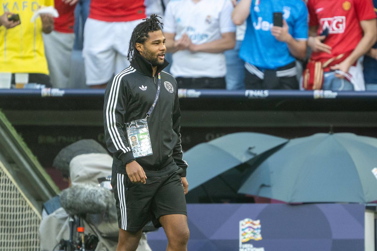 „Grașii ăștia sunt la echipa națională?” » Mihai Stoica, siderat la vederea imaginilor