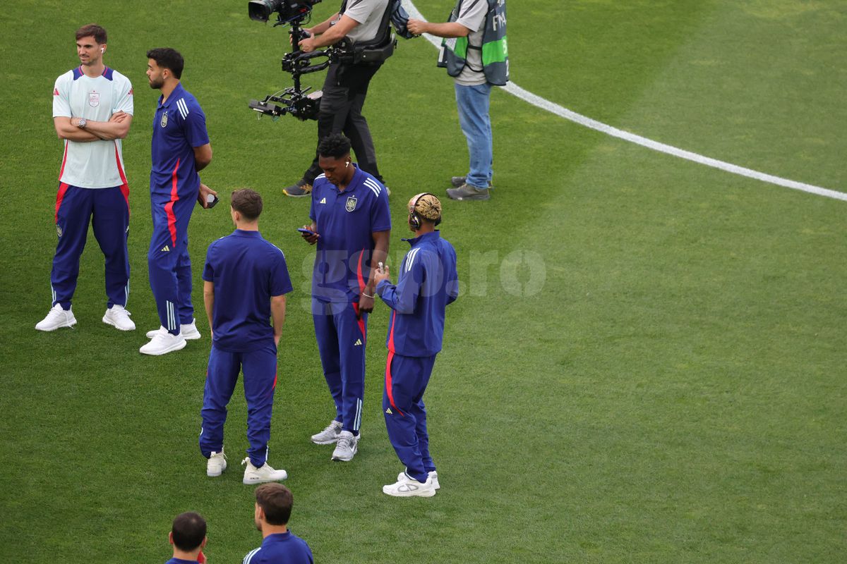 Bastian Schweinsteiger s-a afișat cu noua iubită la Spania - Franța » Cu cine a înlocuit-o pe Ana Ivanovic