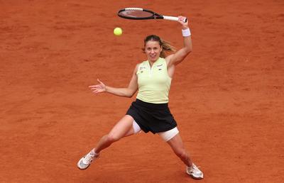 Maja Chwalinska, la fel ca Simona Halep » Va juca o finală de Mare Șlem fără a avea un contract cu o firmă de echipament sportiv