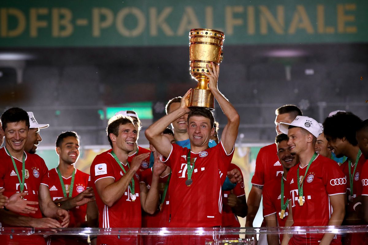 VIDEO + FOTO Bayern Munchen