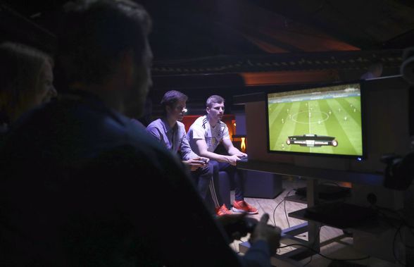 FIFA20. Respect! Ce s-a întâmplat când „cel mai slab gamer” a ieșit dintr-un meci, supărat că nu bate pe nimeni