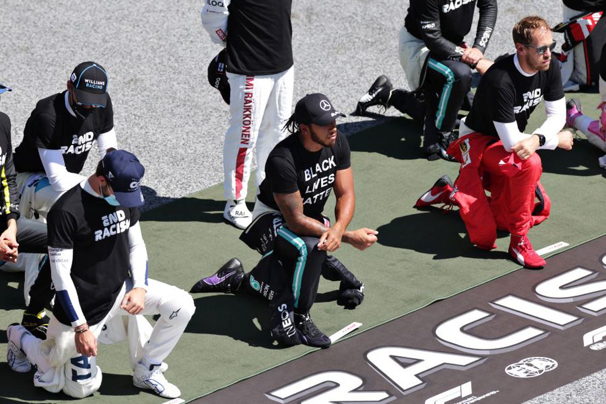 FORMULA 1. Moment controversat la MP al Austriei! Cine sunt cei 6 piloți care au refuzat să îngenuncheze pentru lupta împotriva rasismului