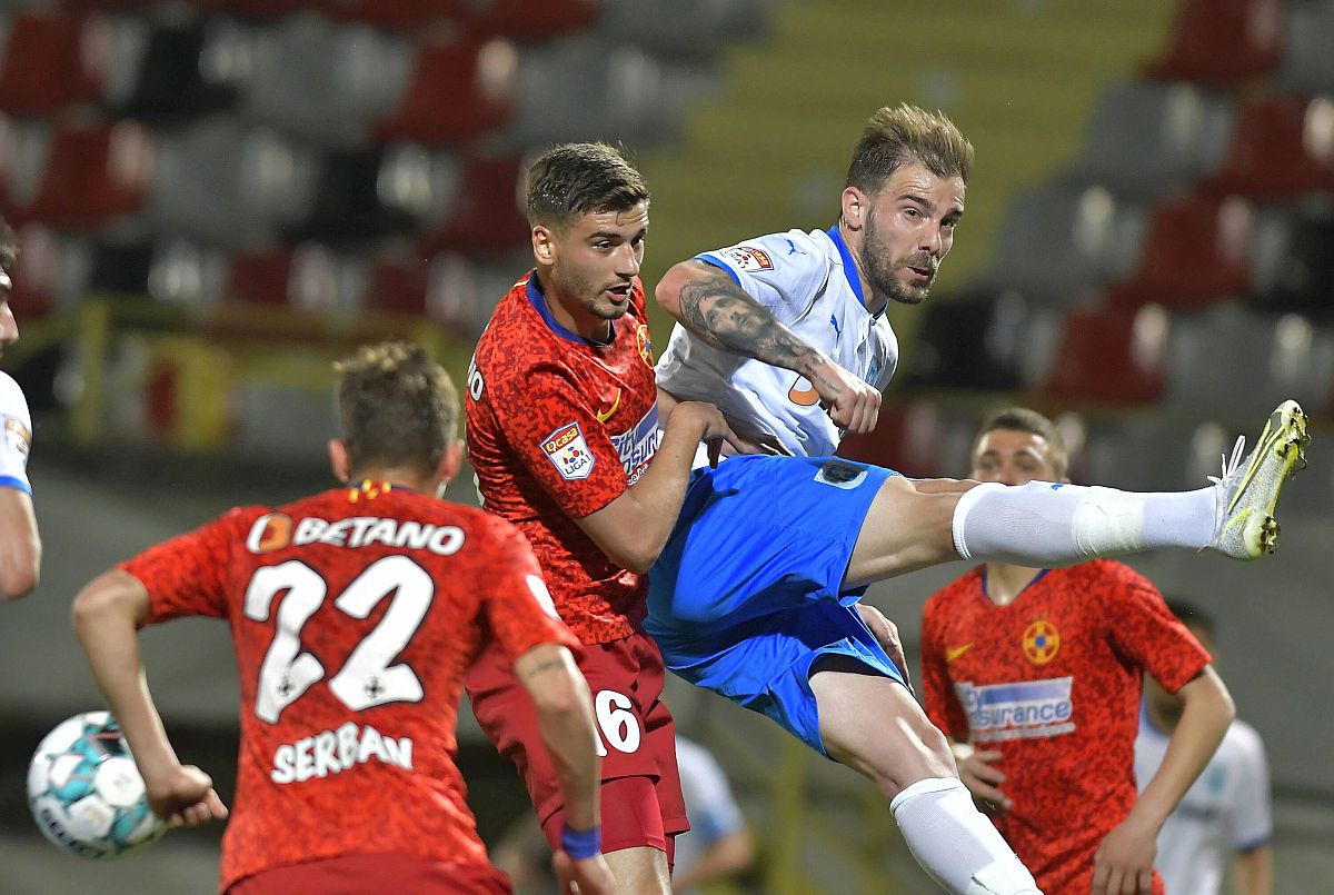 Situație de neînțeles la FCSB: nici nu joacă, nici nu pleacă » Becali a refuzat o ofertă care îi putea aduce 1 milion de euro