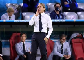 Chiellini l-a făcut „nebun”, el a adus 35 de debutanți » Povestea incredibilă a lui Roberto Mancini, creatorul invincibilei squadra