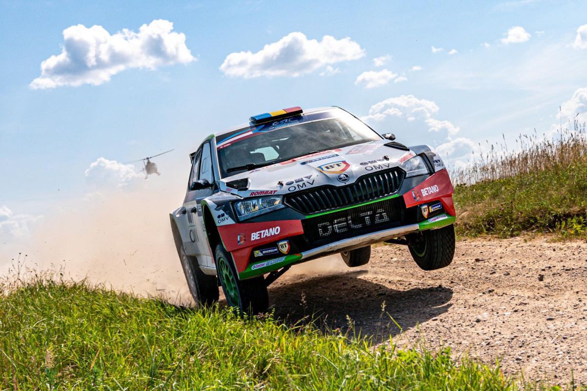 Simone Tempestini, accident în ultima etapă de raliuri » Multiplul campion național a lovit o vacă: iată cum arată mașina după impact