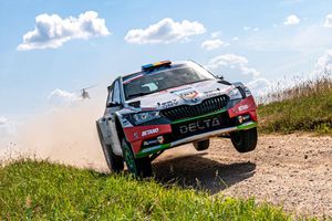 Simone Tempestini, accident în ultima etapă de raliuri » Multiplul campion național a lovit o vacă: cum arată mașina după impact