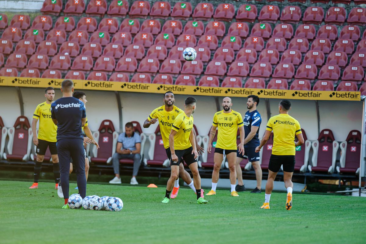 CFR Cluj nu se joacă! Șanse mari ca Șumudică să primească alte trei achiziții