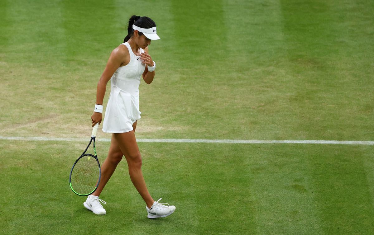 Emma Răducanu, abandon în optimi la Wimbledon