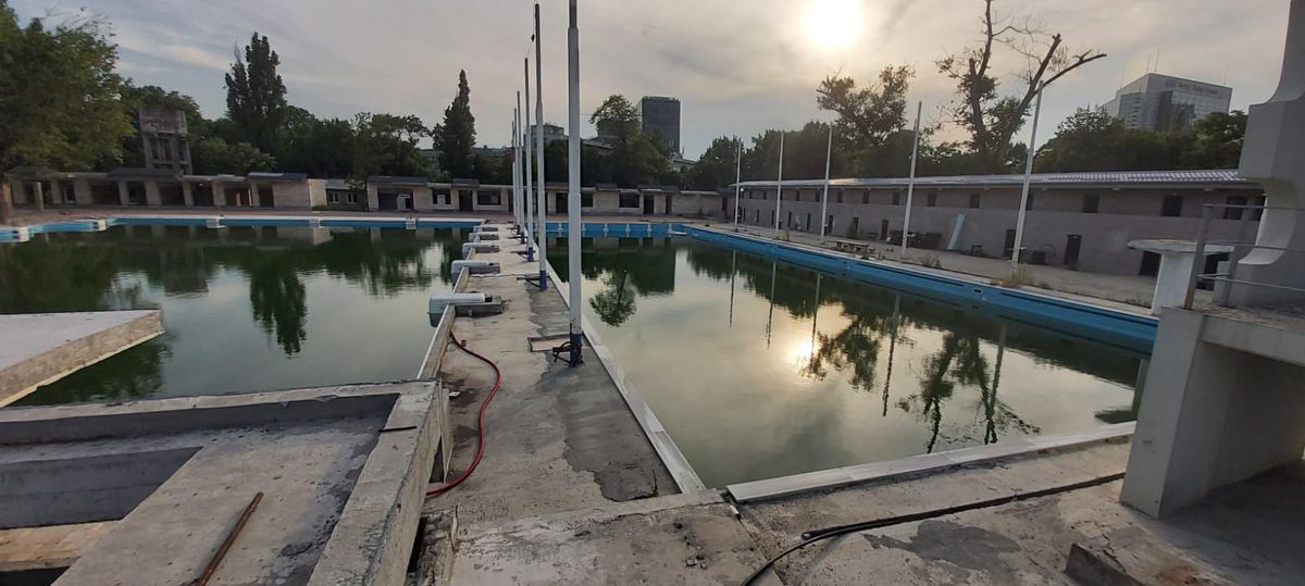 Ștrandul rațelor sălbatice » De 4 ani, autoritățile blochează renovarea Bazei Tineretului