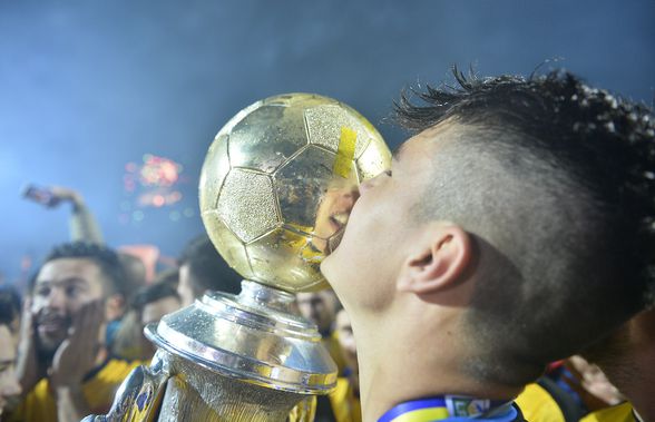 Fața îngrozitoare a gloriei: mare talent, campion cu Hagi la 19 ani, retras la 23! » „Mi s-a greșit operația. Plângeam noaptea, dar nimeni de la club nu se interesa de mine”