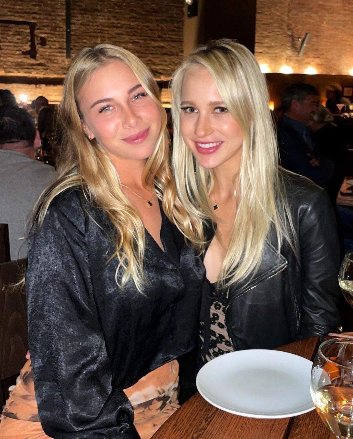 Amanda Anisimova - evergreen