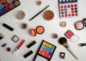 Organizarea produselor cosmetice: 5 idei