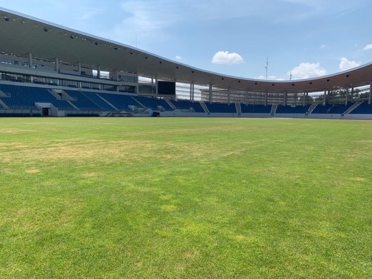 Cum arată gazonul arenei din Târgu-Jiu cu 11 zile înainte de FCU Craiova - FCSB