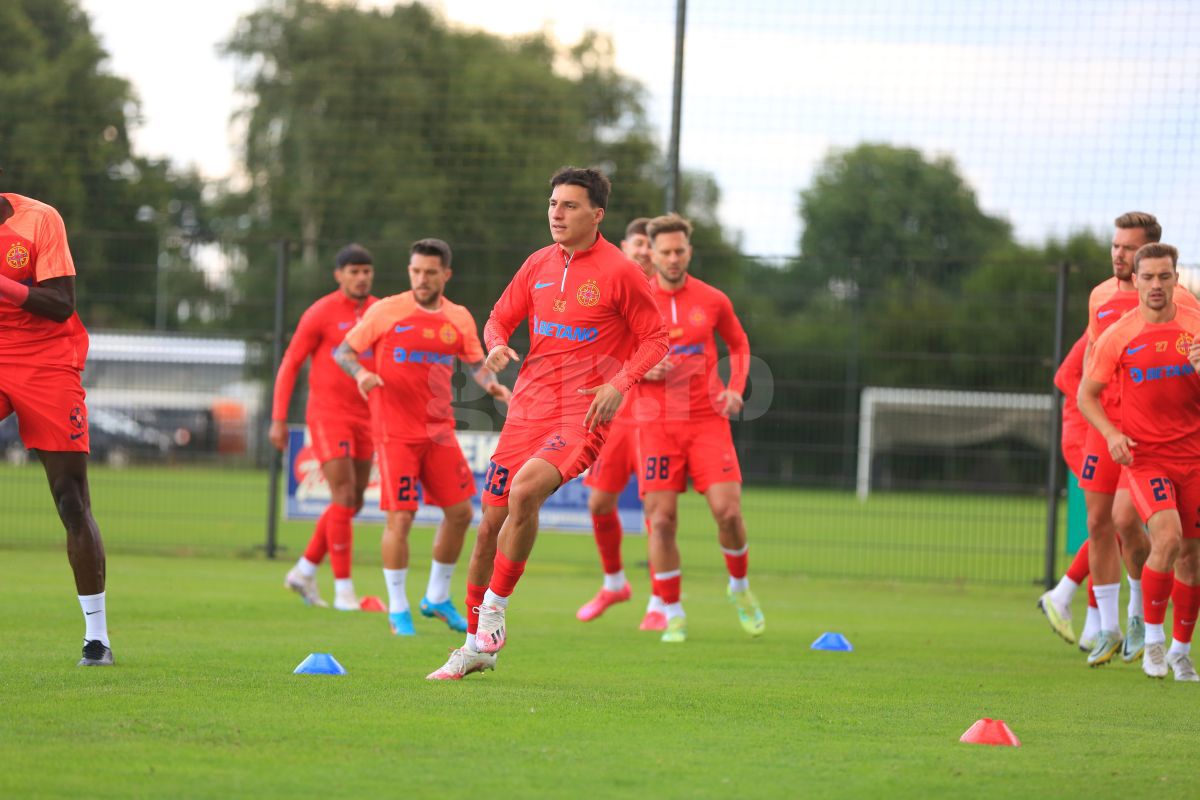 FCSB - PAOK, meci amical în Olanda