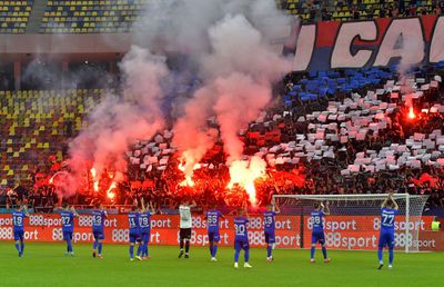 Negocieri la sânge » Privații care vor să investească la Steaua se tem că „militarii” vor să aibă întregul control asupra clubului