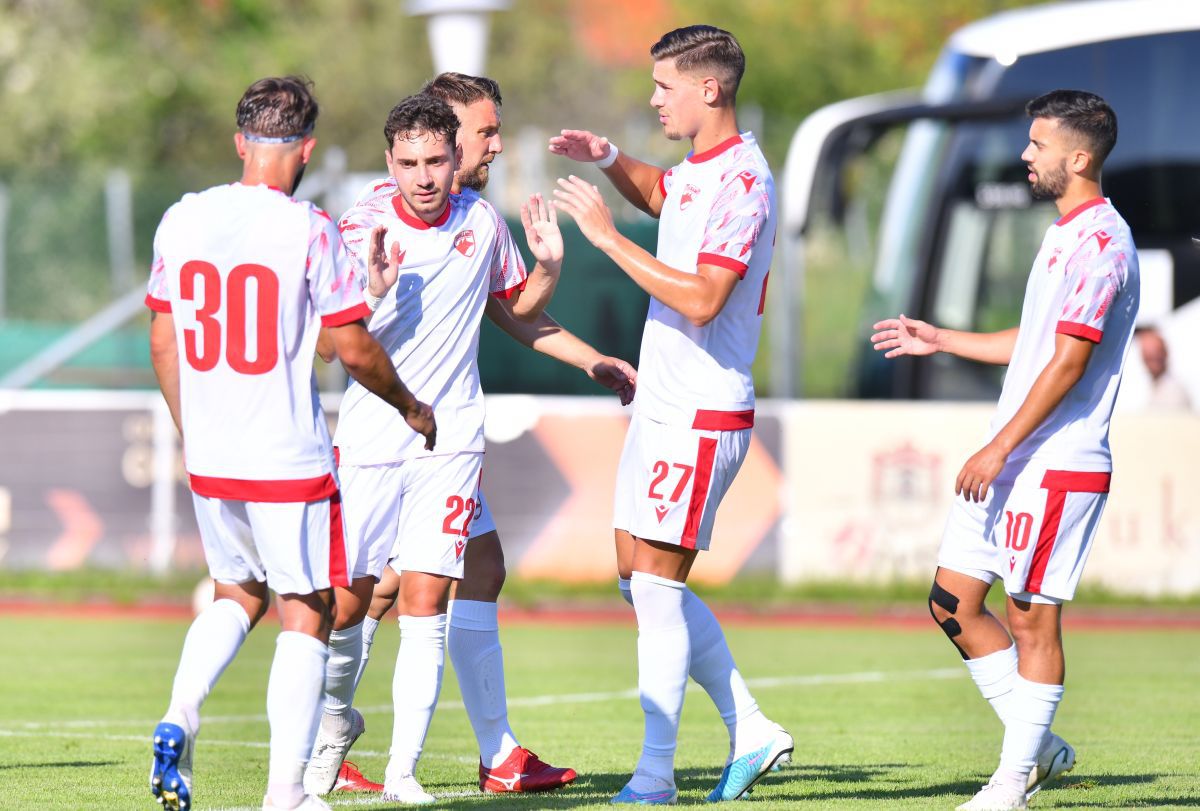 Echipa GSP a analizat de aproape evoluția jucătorilor lui Dinamo » Cum s-au descurcat „câinii” la duelul cu echipa lui Mircea Lucescu